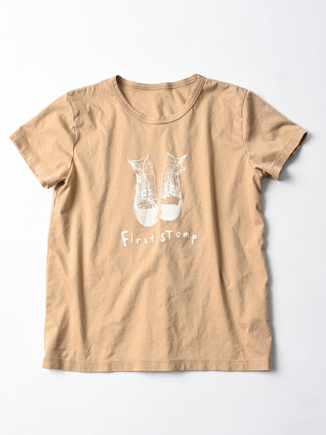 はじめの一歩Tシャツ〈first stomp〉 - 12.ベージュ