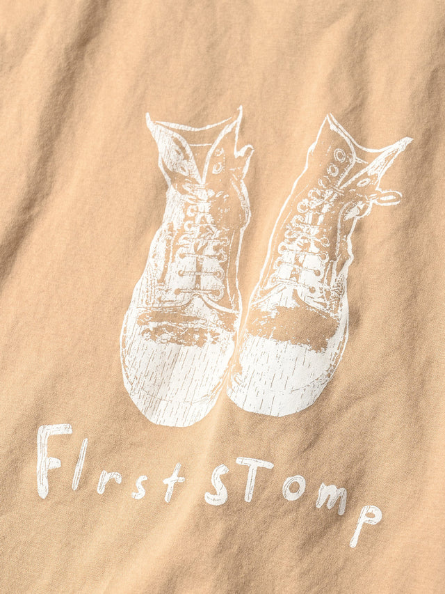 はじめの一歩Tシャツ〈first stomp〉 - 12.ベージュ